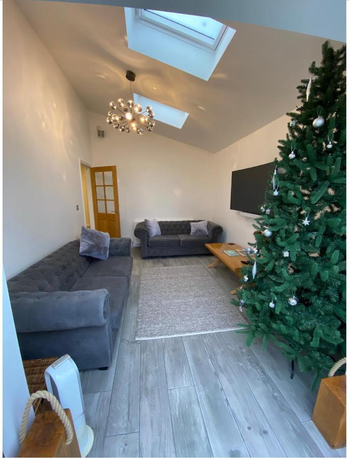 Near Woodbridge The Annexe Eyke Fantastic Views With Dog Secure Garden And Paddock Villa Exterior photo